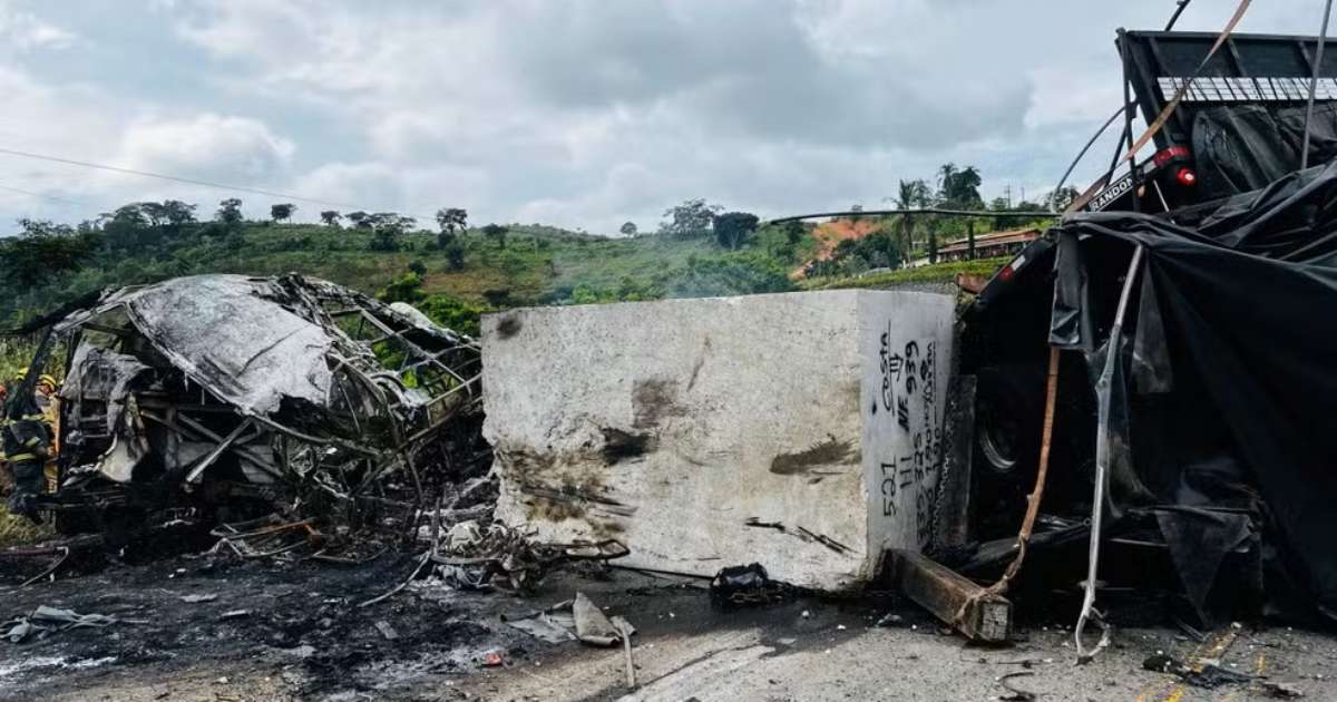 132 Km/h: Carreta Envolvida Em Grave Acidente Rodoviário