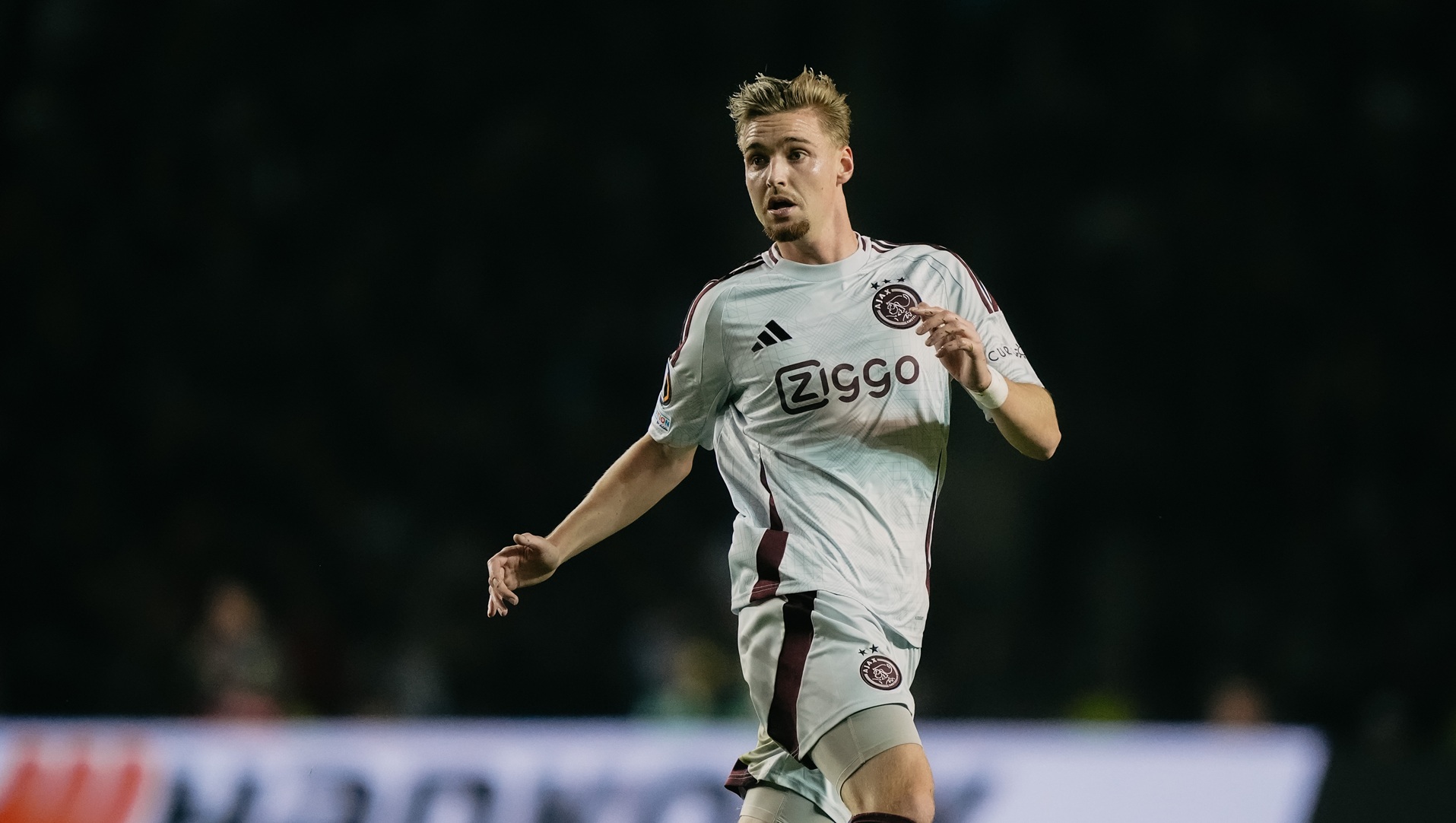 Ajax Vs FC RFS: Liveblog - Wedstrijdverslag & Samenvatting