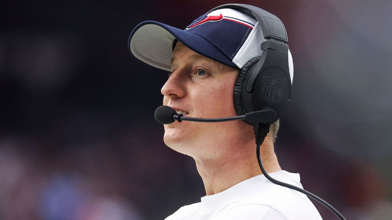 Bobby Slowik Out As Texans Offensive Coordinator After Two Seasons