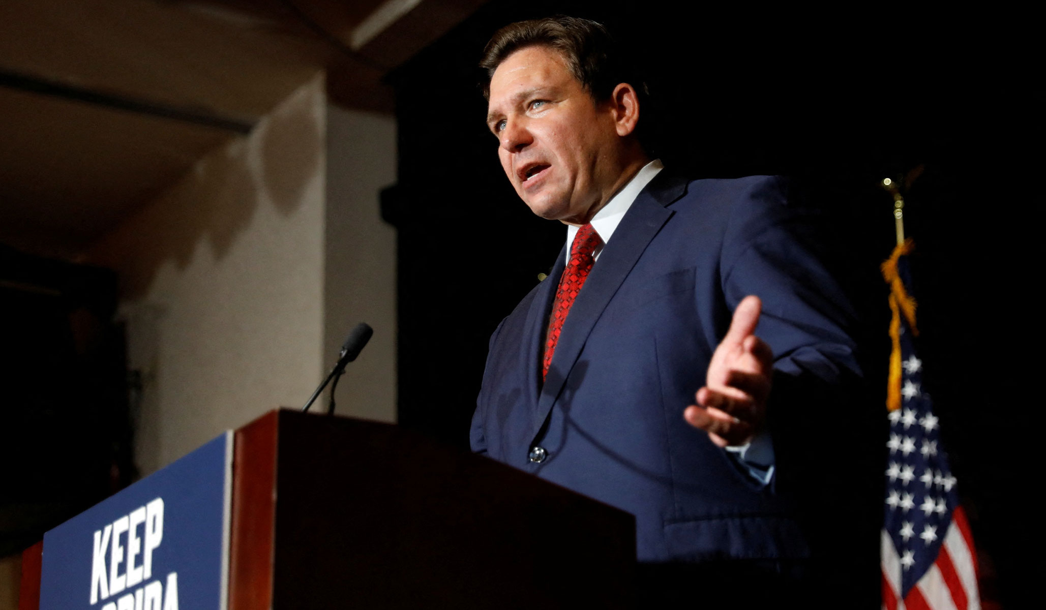 DeSantis Administration Revokes Liquor License: Orlando Drag Show Fallout