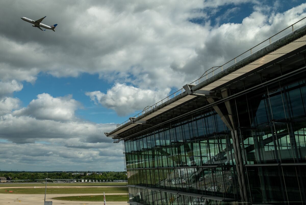 Heathrow Expansion: Labour's Starmer Walks Tightrope On Airport Plans