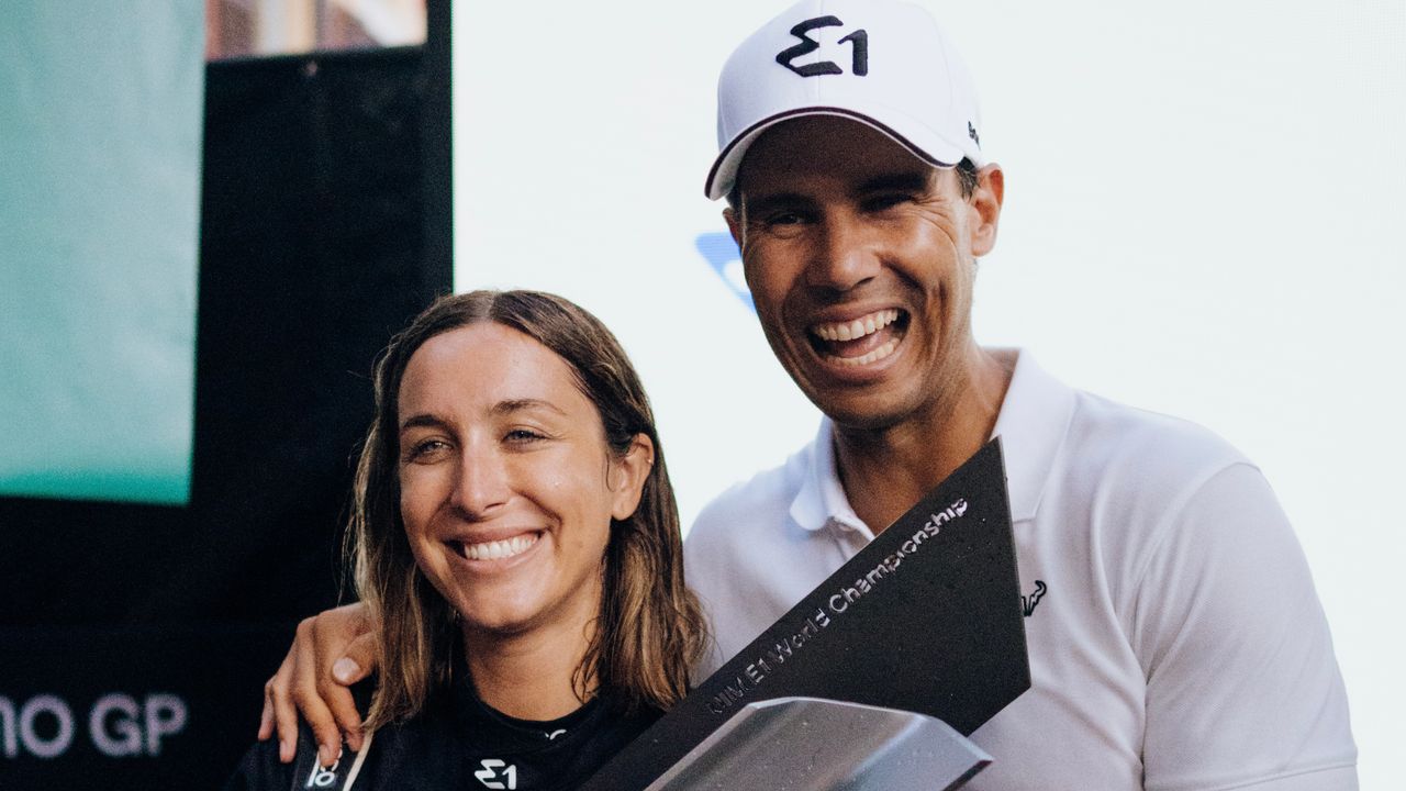 La Piloto Cristina Lazarraga: Amistad Y Risas Con Rafa Nadal