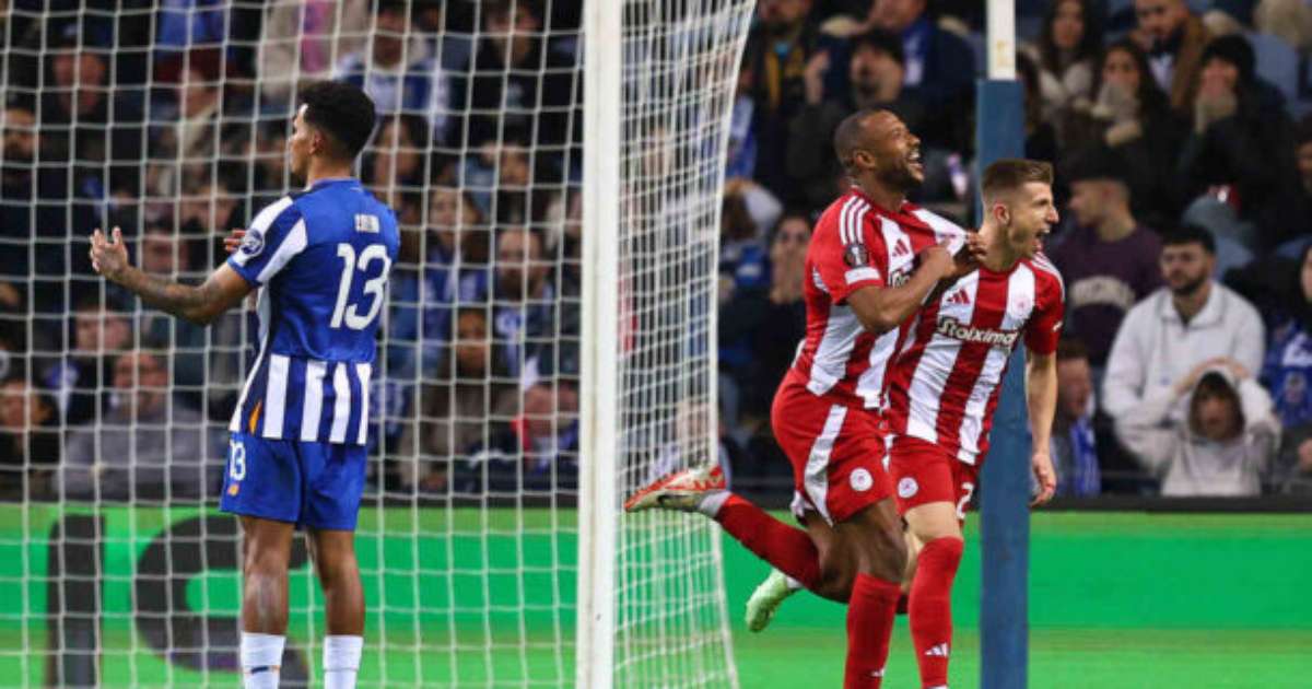 Olympiacos Vence O Porto: Futuro Na Liga Europa Em Risco